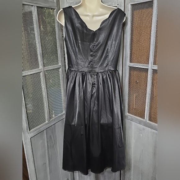 Vintage Chic Black Midi Zip Up Dress, Sz LARGE - Picture 2 of 4